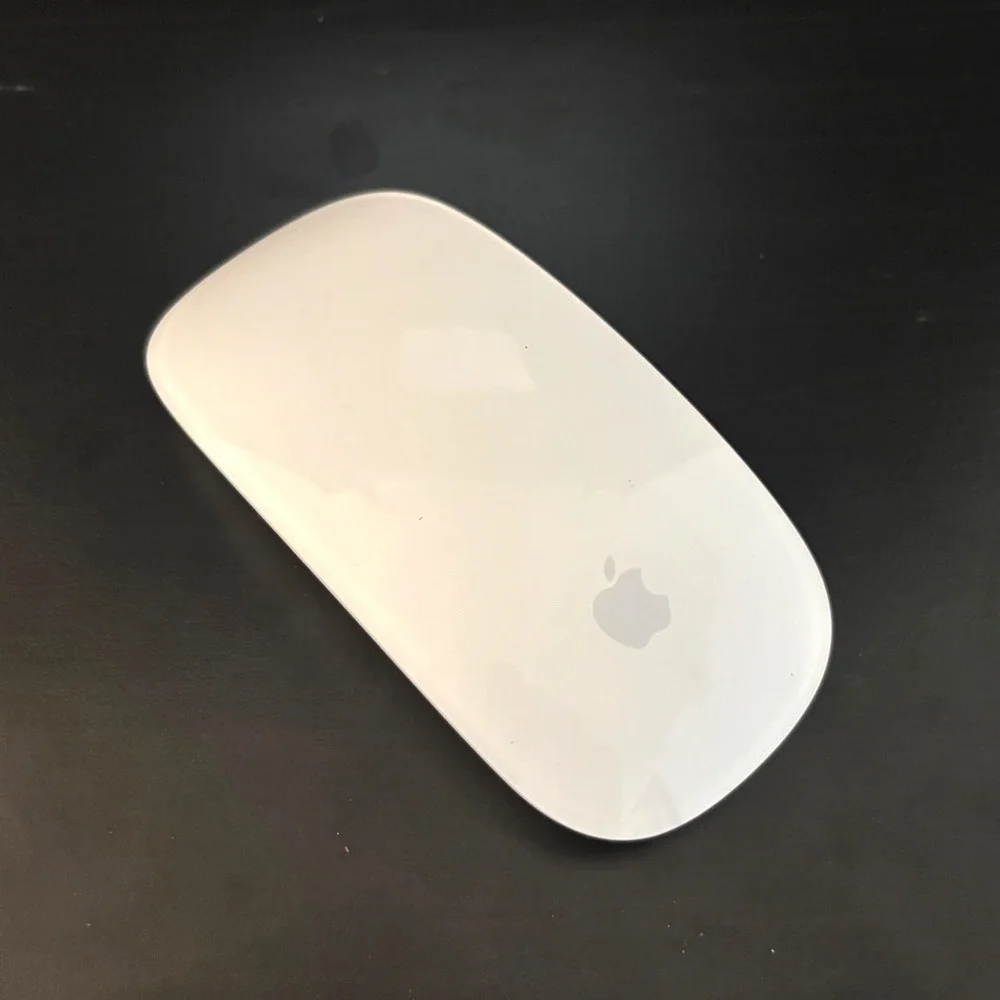 Apple Magic Mouse Wireless Bluetooth A1296 MB829LL/A White Silver 1st Gen